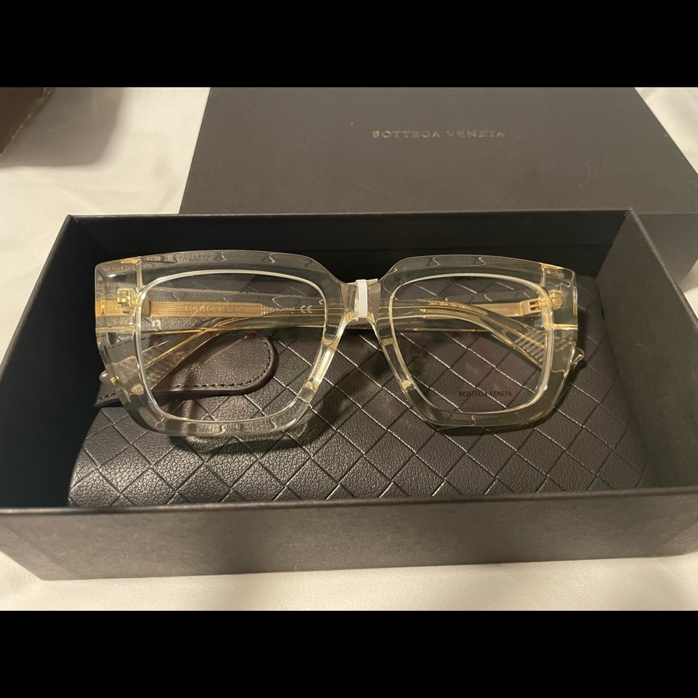 Bottega Veneta Gold/Translucent Glasses